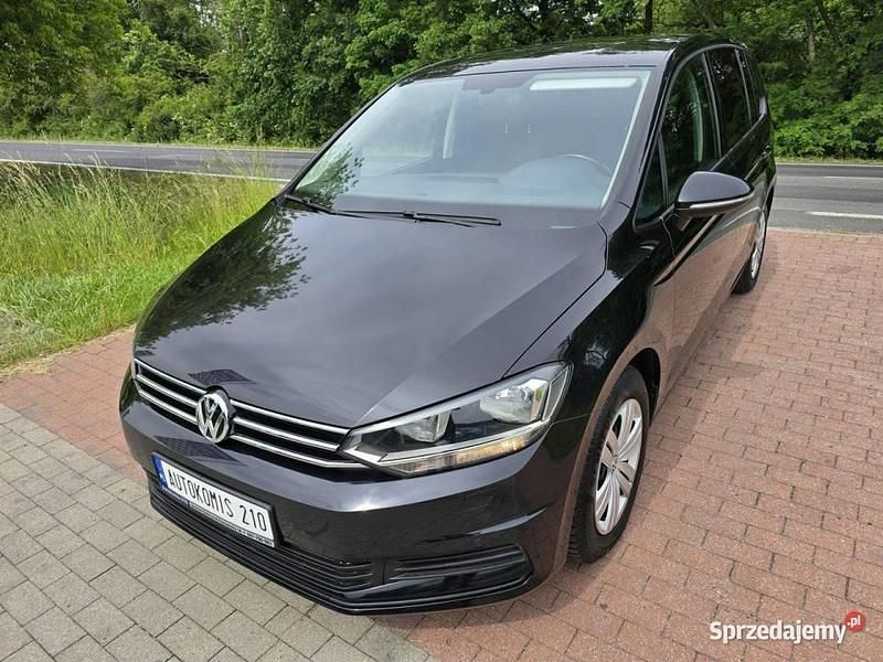 Czarny Używany 2018 VW Touran Minivan | 61 900 zł (Uczciwa cena) - Obraz 1/4