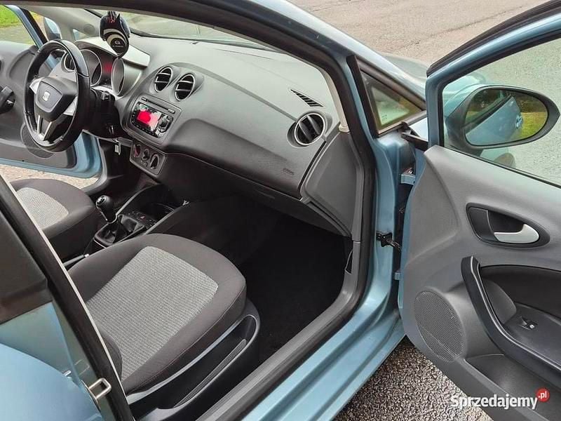 Używany Seat Ibiza 2009 Zielony Hatchback