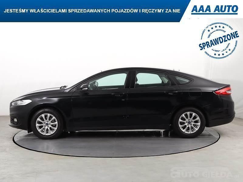 Używany Ford Mondeo 2019 Czarny