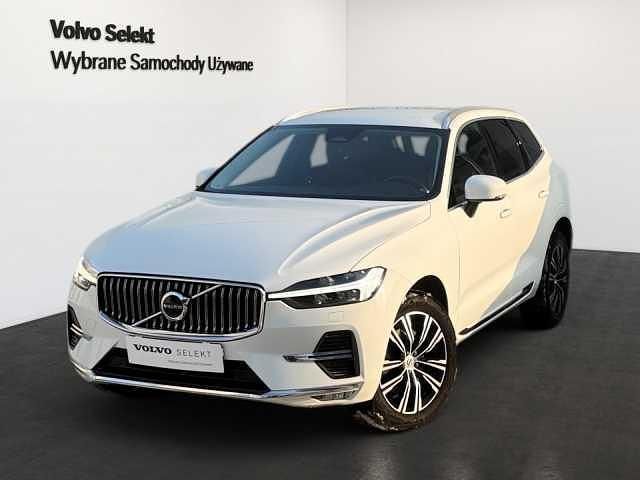Biały Używany 2022 Volvo XC60 SUV | 164 900 zł (Uczciwa cena) - Obraz 1/4