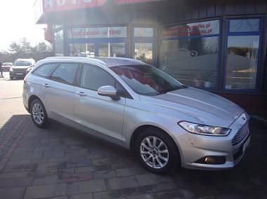 Używany Ford Mondeo 150 KM (110 kW) 2017 Srebrny Kombi