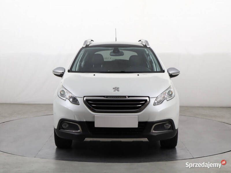 Biały Używany 2016 Peugeot 2008 SUV | 36 999 zł (Uczciwa cena) - Obraz 1/4