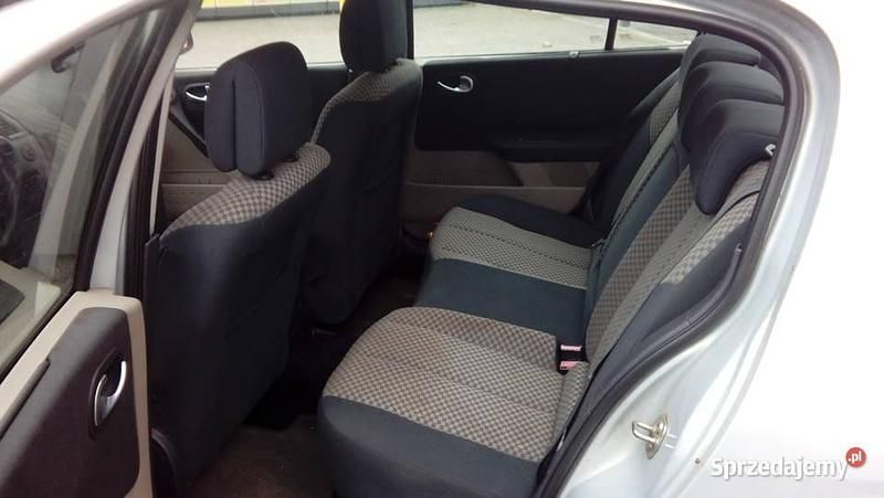 Używany 2004 Renault Mégane II | 3300 zł (Uczciwa cena) - Obraz 1/4