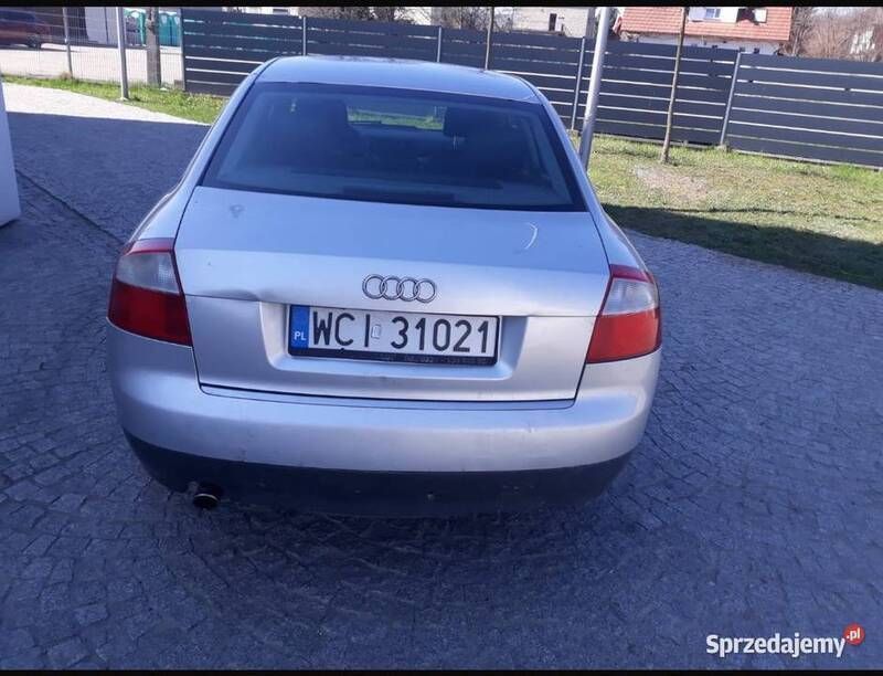 Srebrny Używany 2001 Audi A4 Sedan/Limuzyna | 4500 zł (Dobra cena) - Obraz 1/4