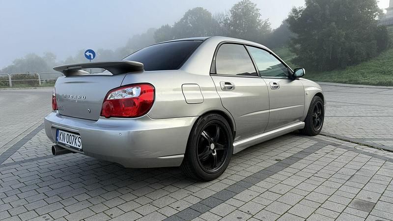 Srebrny Używany 2005 Subaru Impreza Sedan/Limuzyna | 32 000 zł (Uczciwa cena) - Obraz 1/4