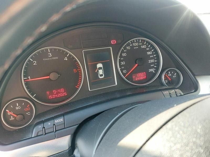 Używany Audi A4 S-Line 2007 Inny kolor Kombi