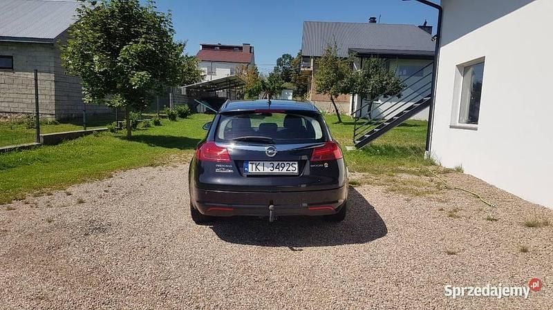 Czarny Używany 2010 Opel Insignia Kombi | 13 800 zł (Super Cena) - Obraz 1/4