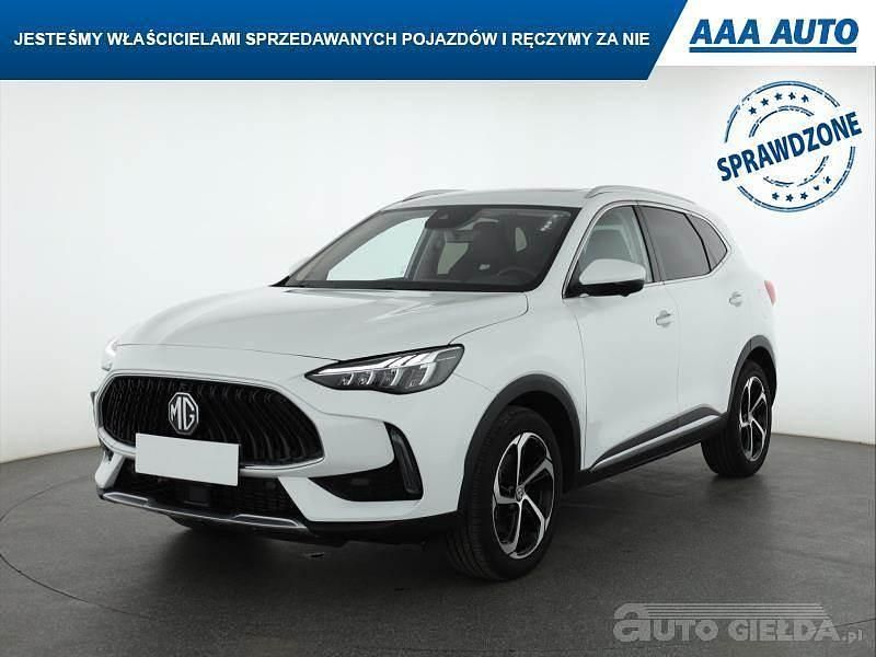 Używany MG HS 162 KM (119 kW) 2023 Biały SUV