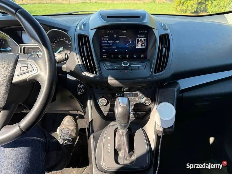 Używany Ford Kuga 120 KM (88 kW) 2017 Szary SUV