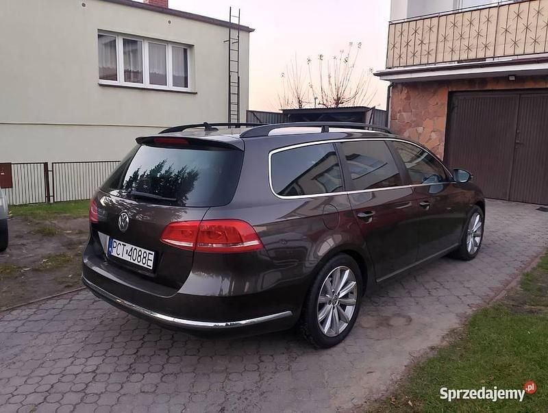 Brązowy Używany 2013 VW Passat Kombi | 35 700 zł (Dobra cena) - Obraz 1/4