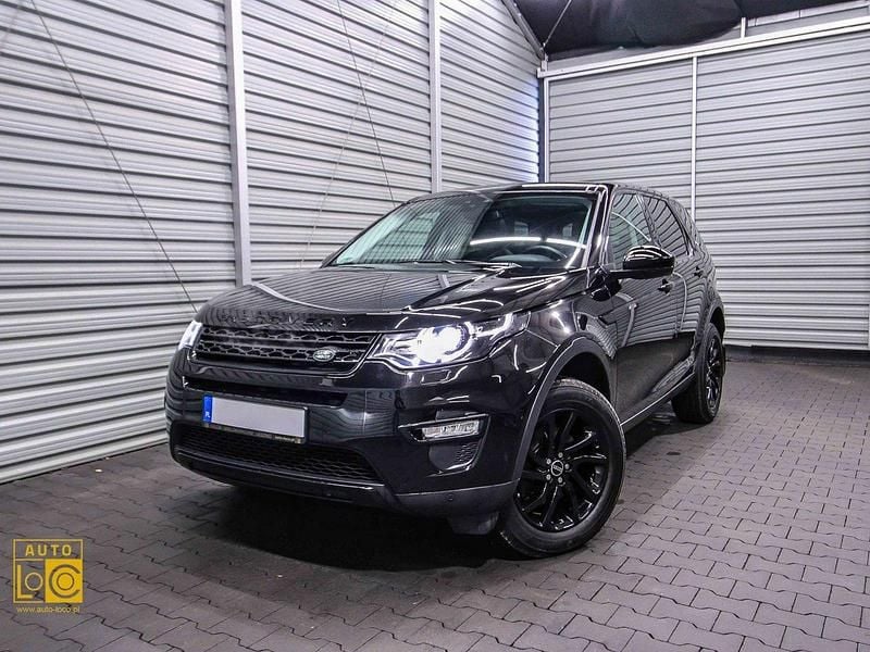 Używany Land Rover Discovery Sport 240 KM (176 kW) 2018 Czarny (metalik) SUV