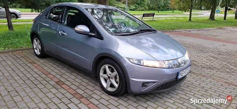 Używany 2006 Honda Civic | 9300 zł (Super Cena) - Obraz 1/4