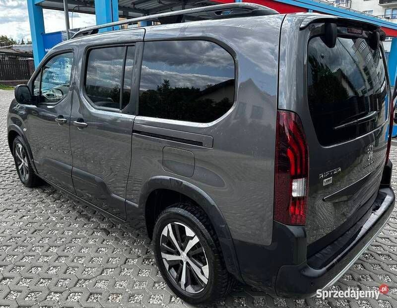 Używany Peugeot Rifter GT 2022 Minivan