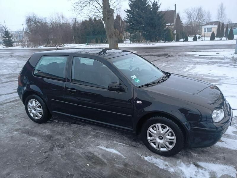 Używany VW Golf IV 2003 Inny kolor Hatchback