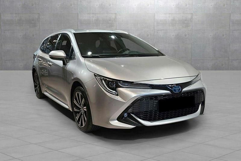 Szary Używany 2022 Toyota Corolla Active Kombi | 58 500 zł - Obraz 1/4