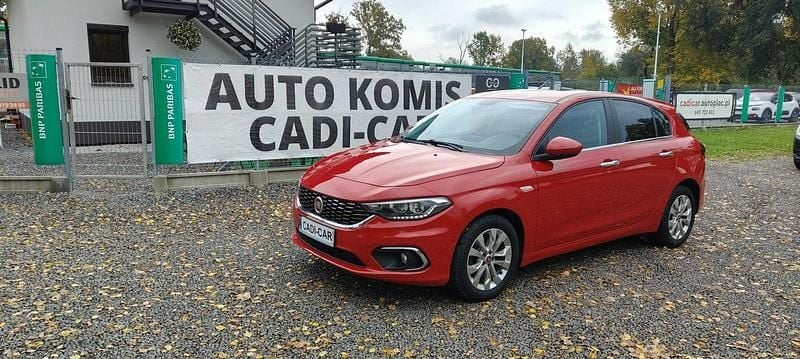 Czarny Używany 2020 Fiat Tipo Hatchback | 44 900 zł (Dobra cena) - Obraz 1/4