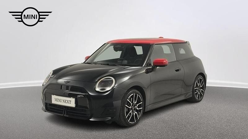 Legend grey metalizowany Używany 2023 Mini Cooper SE Hatchback | 154 600 zł (Uczciwa cena) - Obraz 1/4