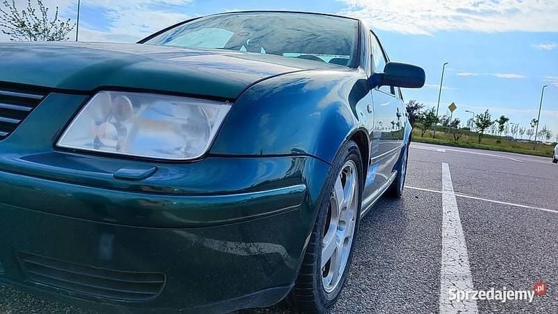 Zielony Używany 1998 VW Bora Highline Sedan/Limuzyna | 7900 zł - Obraz 1/4