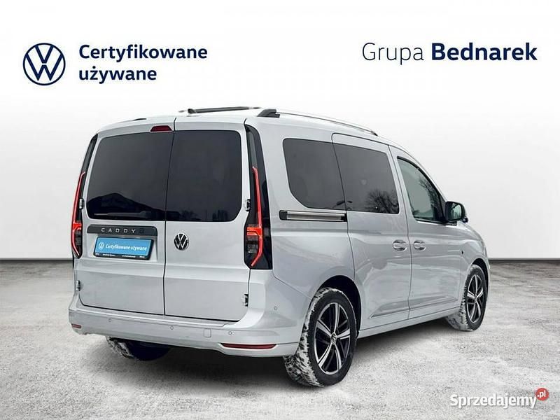 Używany VW Caddy 2021 Srebrny Minivan