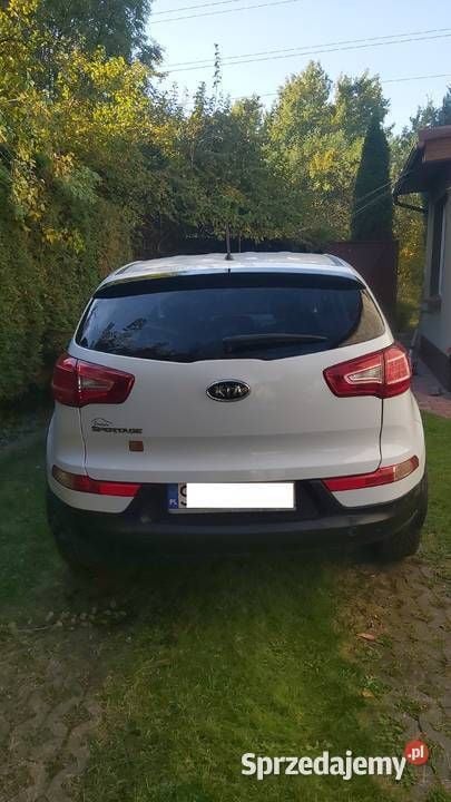 Biały Używany 2011 Kia Sportage SUV | 32 900 zł (Super Cena) - Obraz 1/4