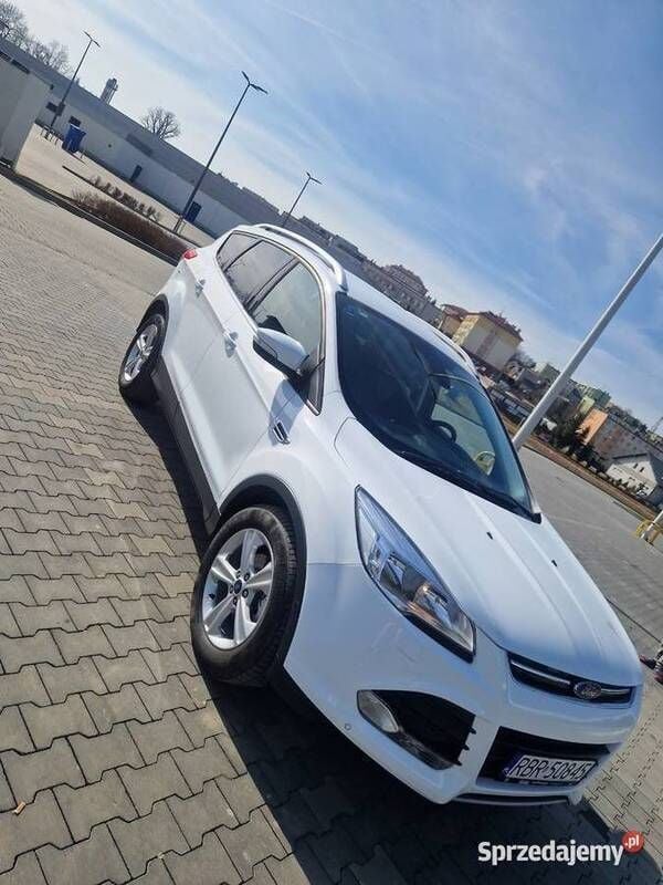 Używany 2016 Ford Kuga SUV | 56 000 zł (Dobra cena) - Obraz 1/4