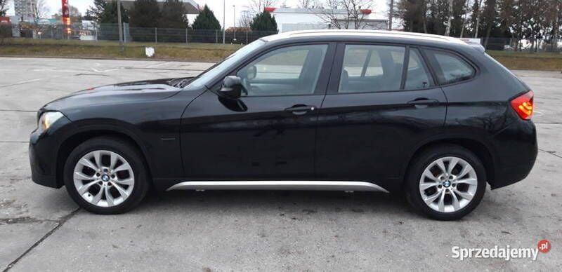 Używany BMW X1 2011 Czarny SUV