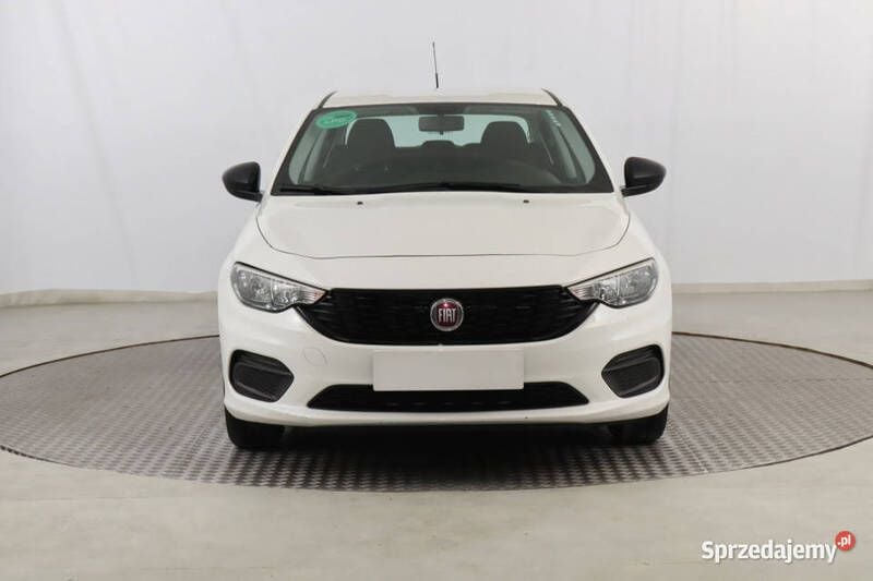 Biały Używany 2017 Fiat Tipo Sedan/Limuzyna | 29 999 zł (Dobra cena) - Obraz 1/4