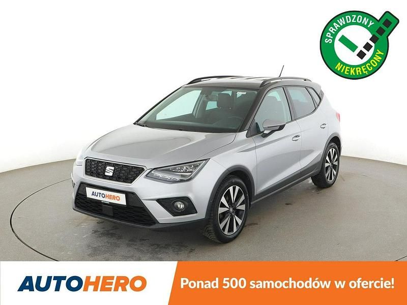 Szary Używany 2020 Seat Arona SUV | 62 500 zł (Uczciwa cena) - Obraz 1/3