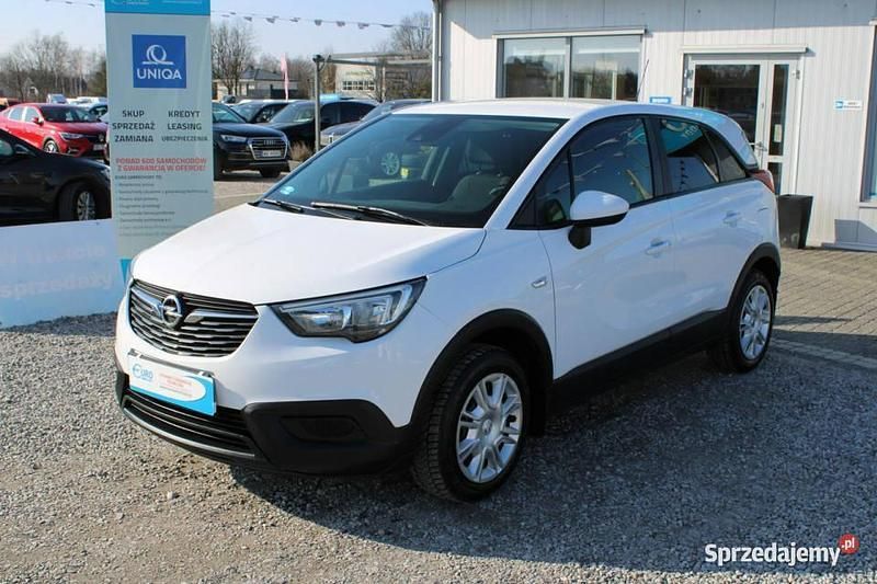 Biały Używany 2020 Opel Crossland X Enjoy SUV | 32 439 zł (Super Cena) - Obraz 1/4