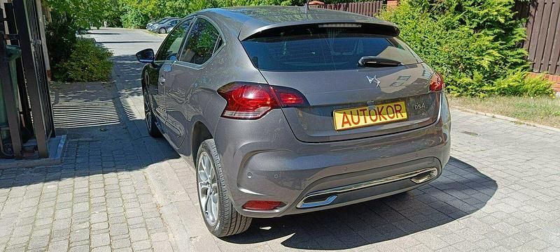 Używany DS Automobiles DS4 Sport Chic 181 KM (133 kW) 2015 Szary Hatchback