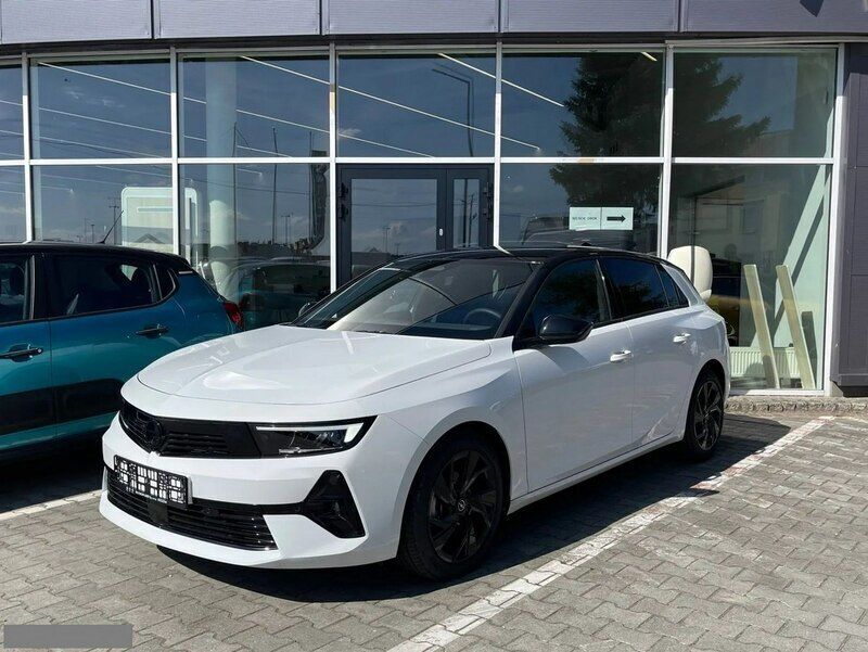Biały Używany 2023 Opel Astra Sedan/Limuzyna | 118 800 zł - Obraz 1/4