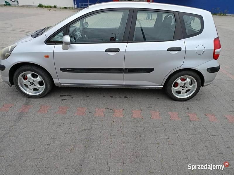 Używany Honda Jazz 83 KM (61 kW) 2003 Szary Hatchback