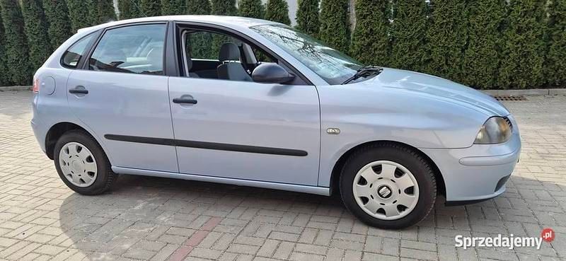 Używany Seat Ibiza 2002 Niebieski Hatchback