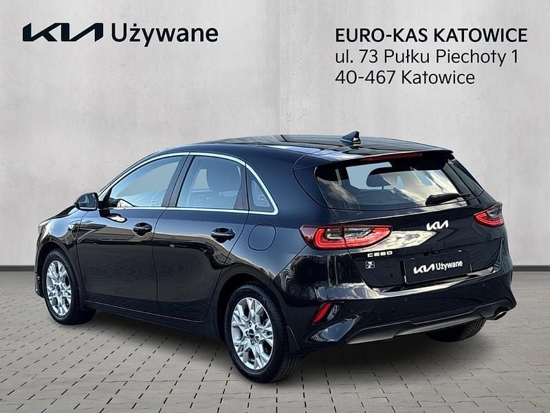 Używany 2024 Kia Ceed Hatchback | 86 900 zł (Uczciwa cena) - Obraz 1/4