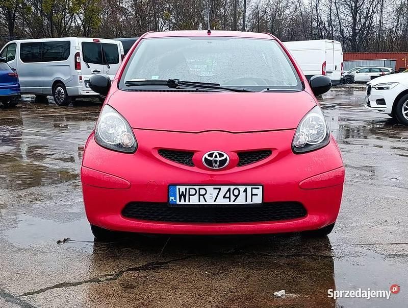 Używany 2006 Toyota Aygo Hatchback | 8700 zł (Uczciwa cena) - Obraz 1/4