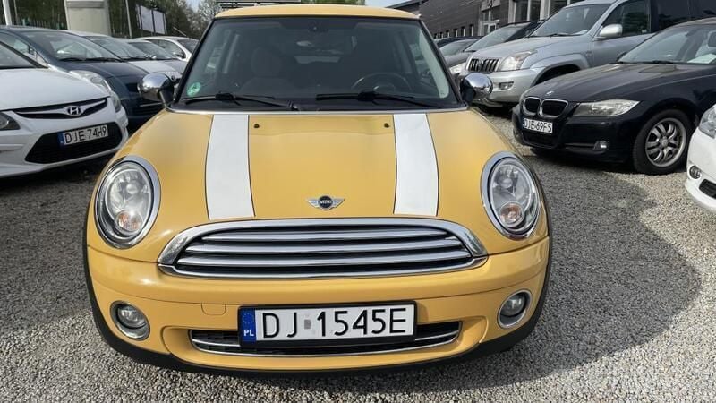 Używany Mini ONE 95 KM (69 kW) 2009 Żółty Hatchback