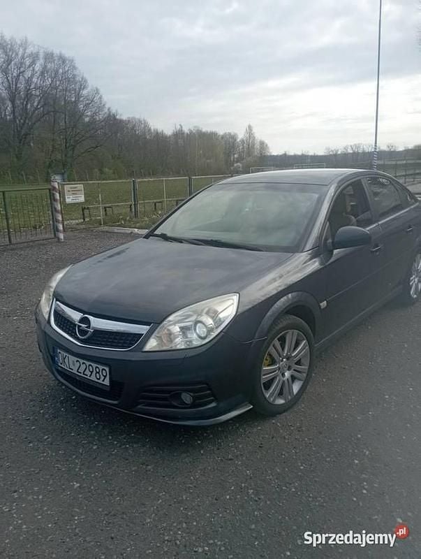 Granatowy Używany 2005 Opel Vectra Sedan/Limuzyna | 6500 zł (Uczciwa cena) - Obraz 1/3