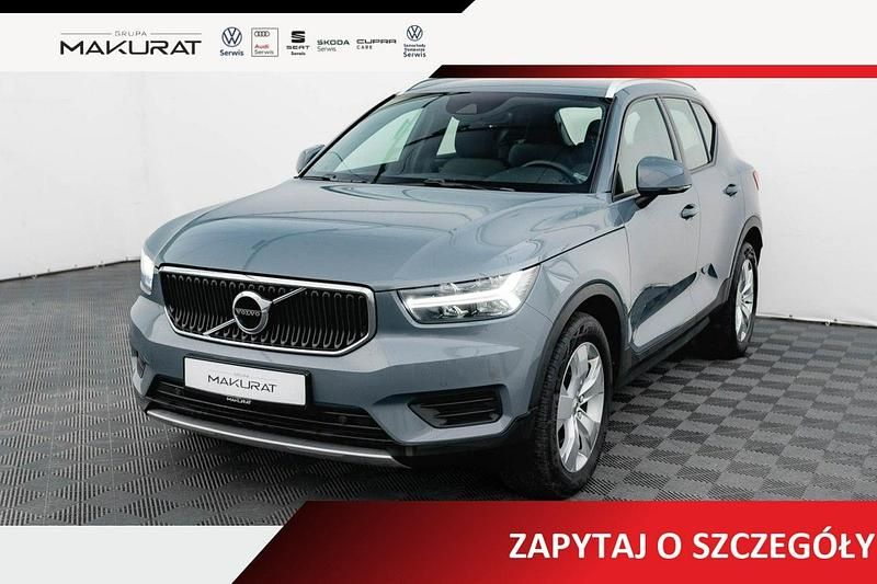 Niebieski jasny (metalik) Używany 2022 Volvo XC40 SUV | 104 850 zł (Uczciwa cena) - Obraz 1/4