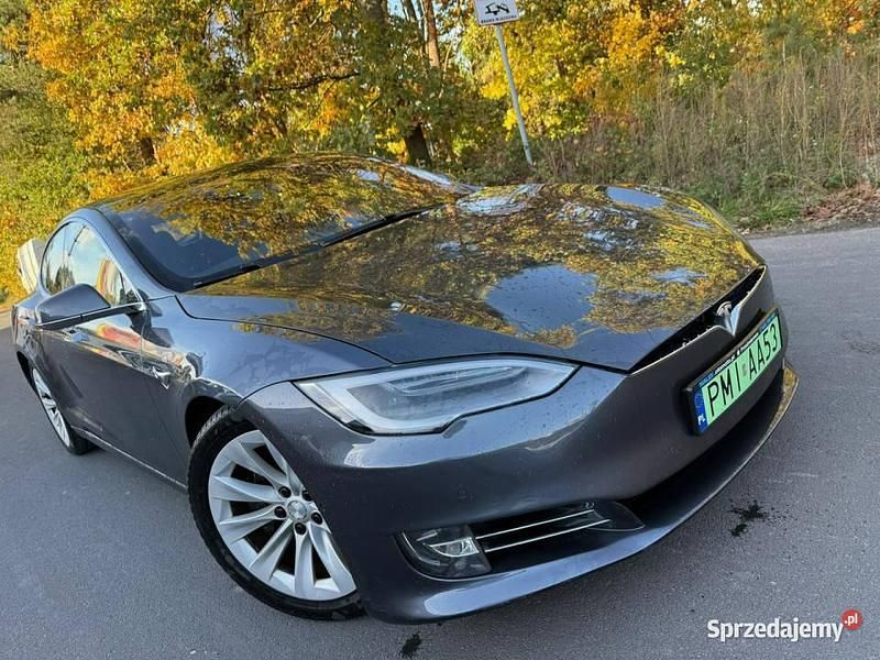 Szary Używany 2017 Tesla Model S Hatchback | 99 999 zł - Obraz 1/4
