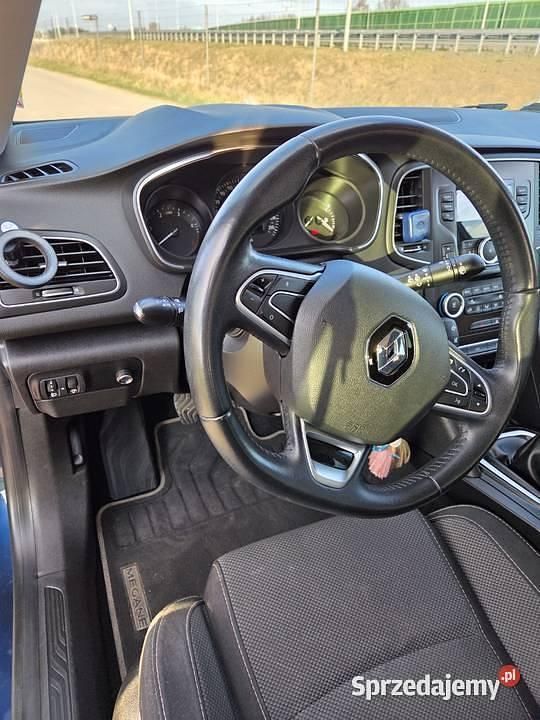 Używany Renault Mégane IV 2018 Granatowy Kombi