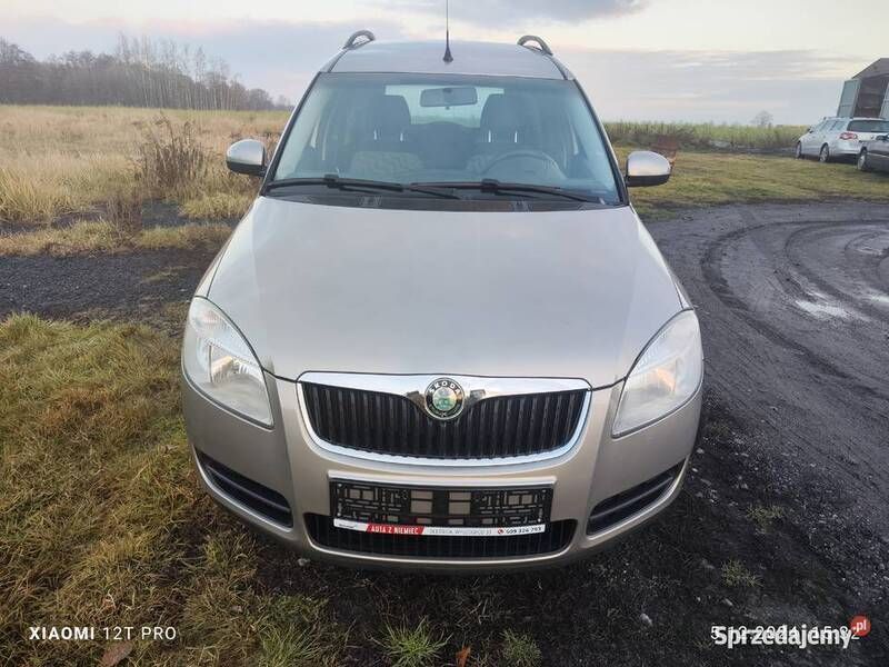 Używany 2009 Skoda Roomster Kombi | 15 600 zł - Obraz 1/4