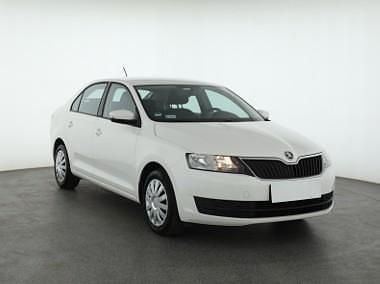 Biały Używany 2017 Skoda Rapid Hatchback | 32 999 zł (Uczciwa cena) - Obraz 1/4