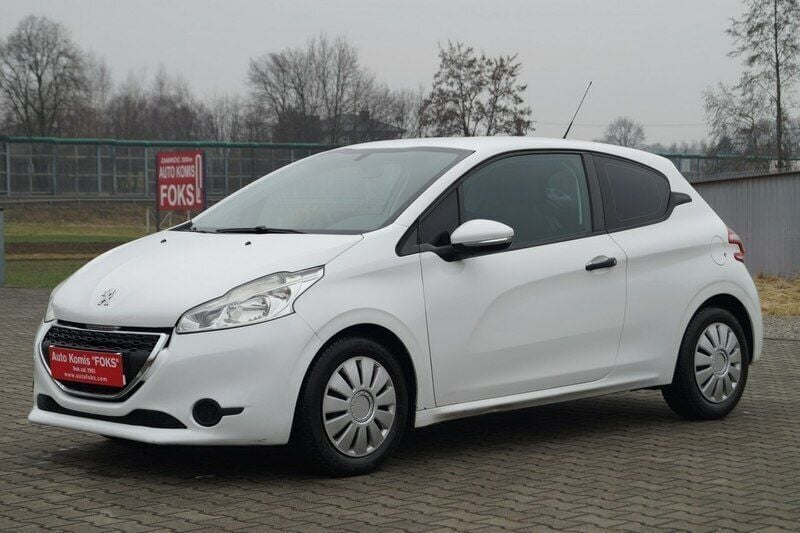 Biały Używany 2012 Peugeot 208 Hatchback | 16 200 zł (Dobra cena) - Obraz 1/4