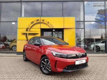 Używany Opel Corsa 100 KM (73 kW) 2024 Czerwony
