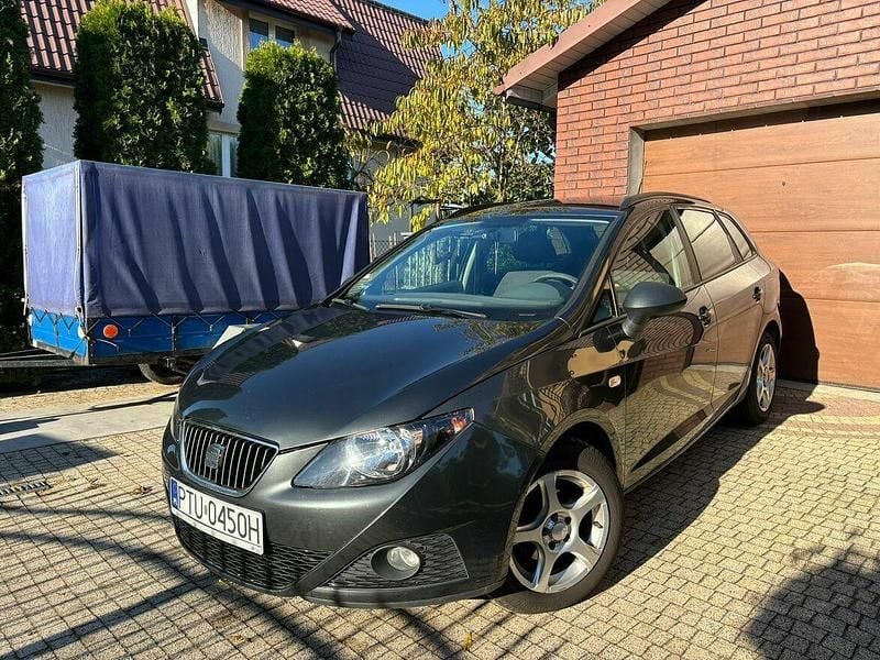 Używany Seat Ibiza ST 2011 Inny kolor Kombi