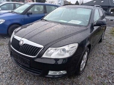 Czarny Używany 2008 Skoda Octavia RS Hatchback | 18 900 zł - Obraz 1/4