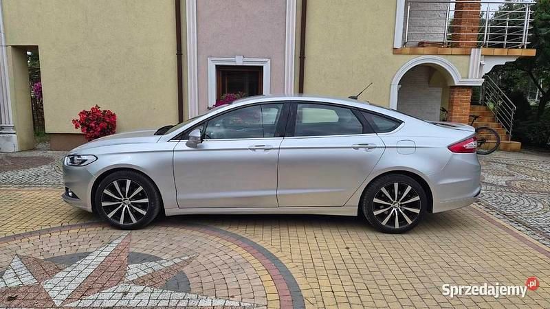 Używany 2016 Ford Fusion | 42 000 zł (Uczciwa cena) - Obraz 1/4
