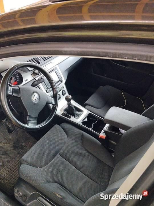 Używany VW Passat Comfortline 105 KM (77 kW) 2008 Czarny Kombi