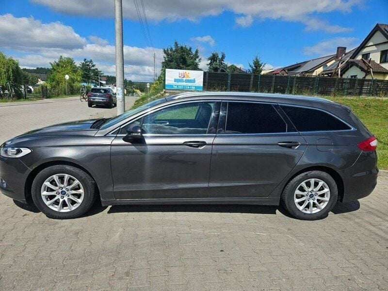 Używany Ford Mondeo 160 KM (117 kW) 2016 Szary (metalik) Kombi