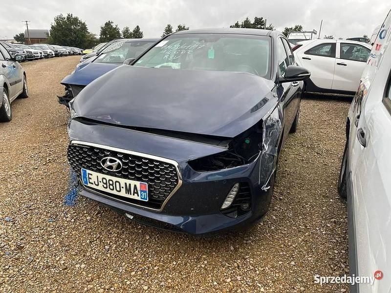 Niebieski Używany 2017 Hyundai i30 Hatchback | 20 100 zł - Obraz 1/4